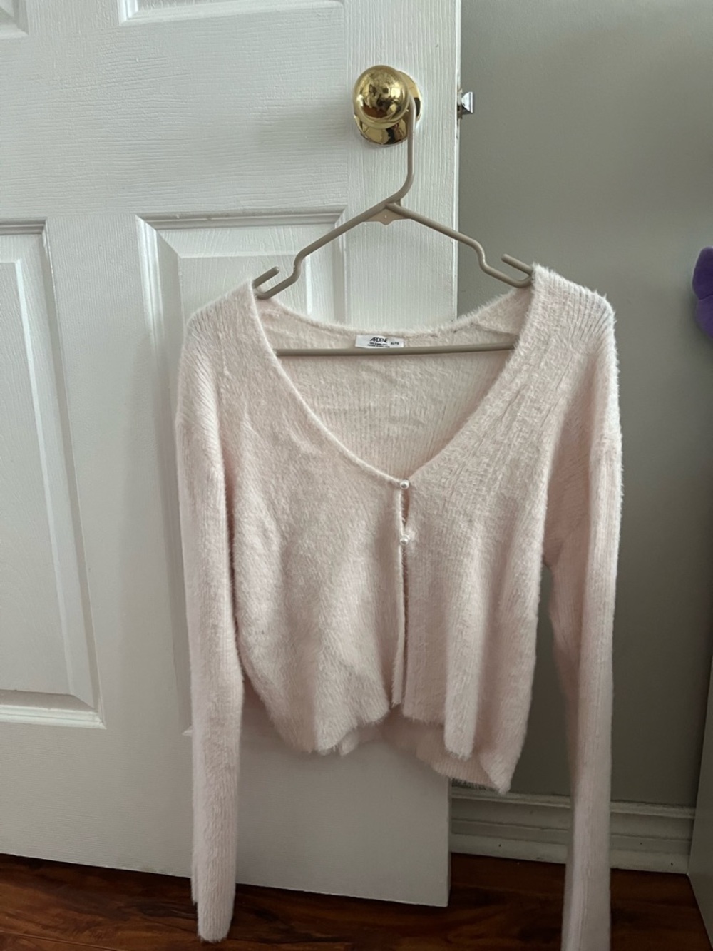 Ardene Soft V-Neck Fuzzy Cardigan in Pale Pink